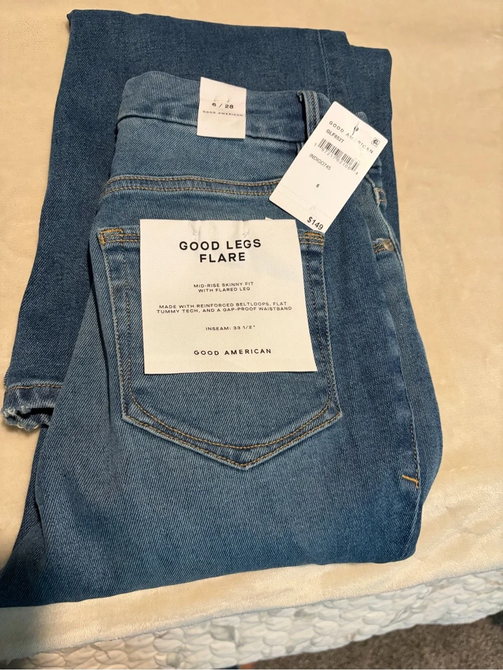 Good American Good Legs Flare Jeans - Light Blue Denim